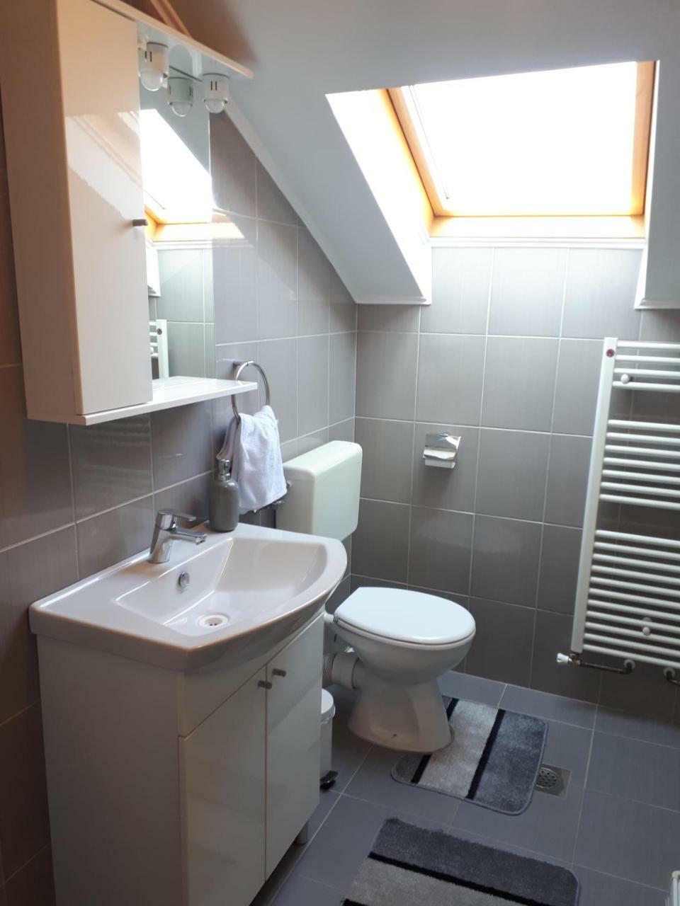 Apartment Jareb سلوني المظهر الخارجي الصورة